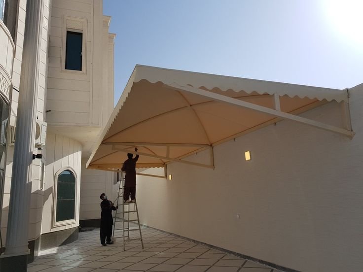 مظلات سيارات