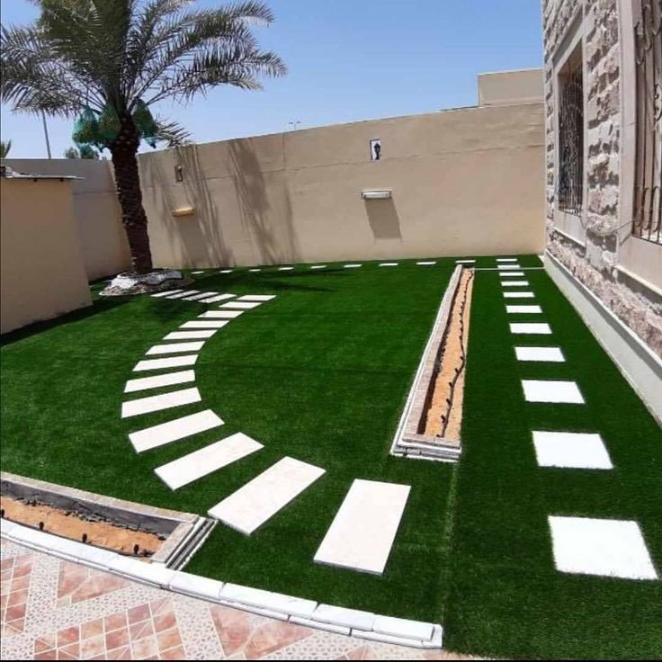 تنسيق عشب حدائق المنازل