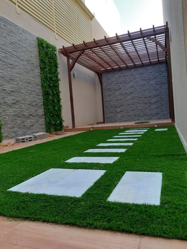 تركيب عشب حدائق